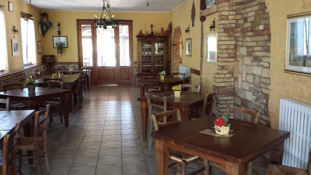 Bed and Breakfast Agriturismo Col Morino Pineto Exteriér fotografie